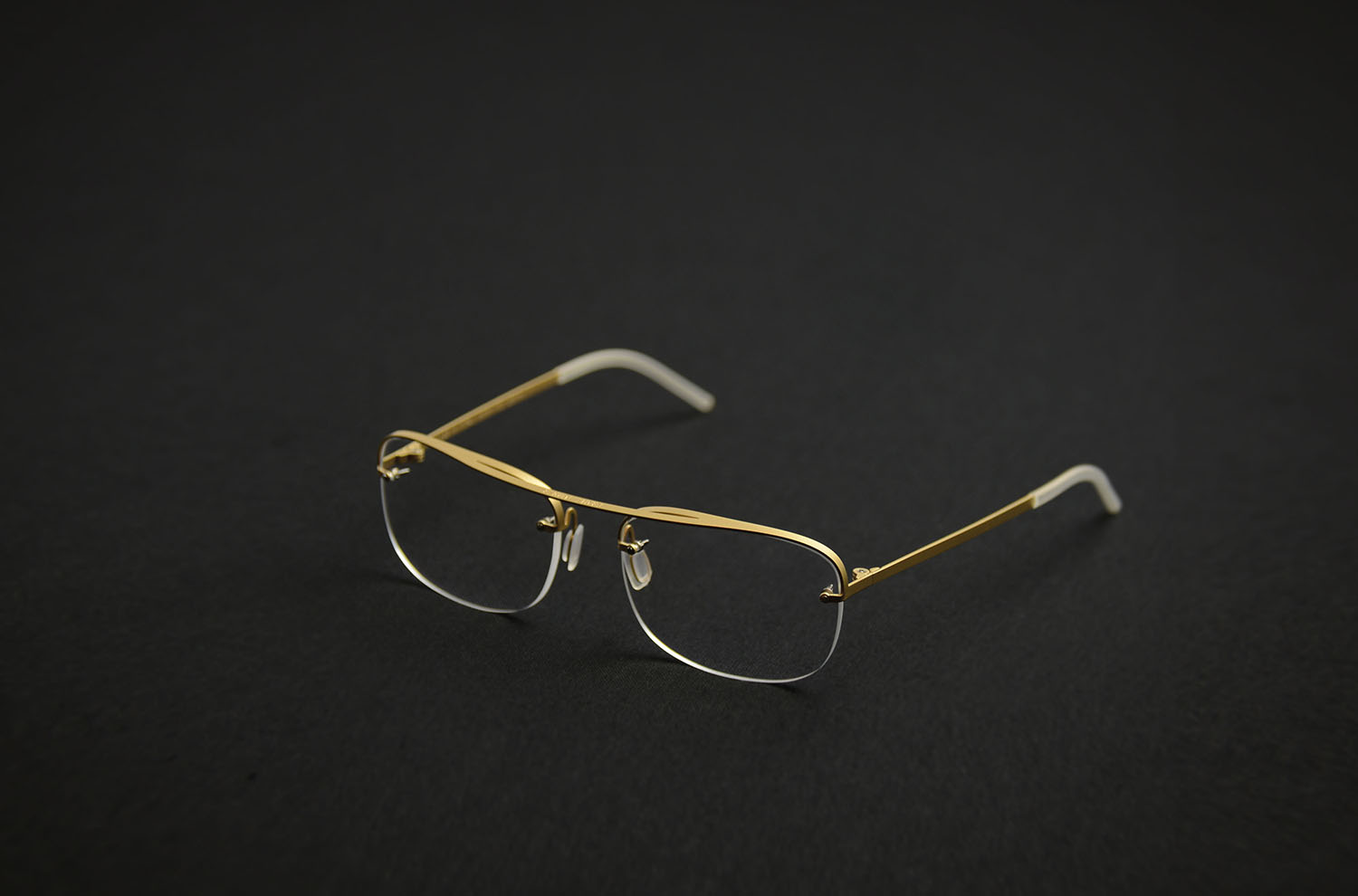 condor TURNER  in  gold 