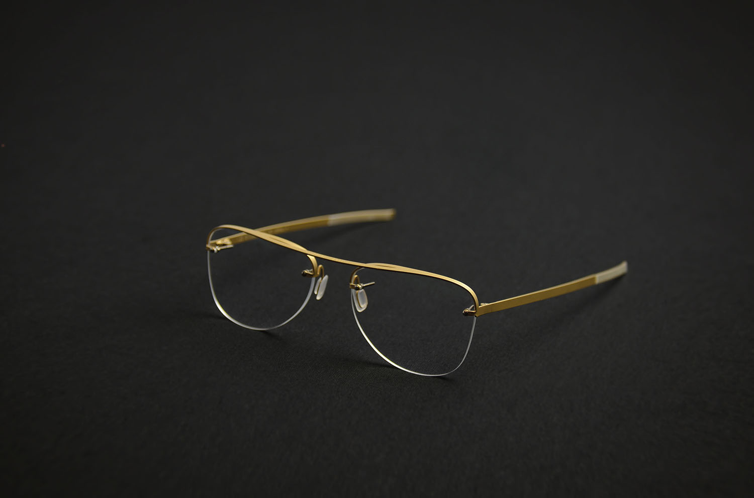 condor HIGGINS  in  gold 